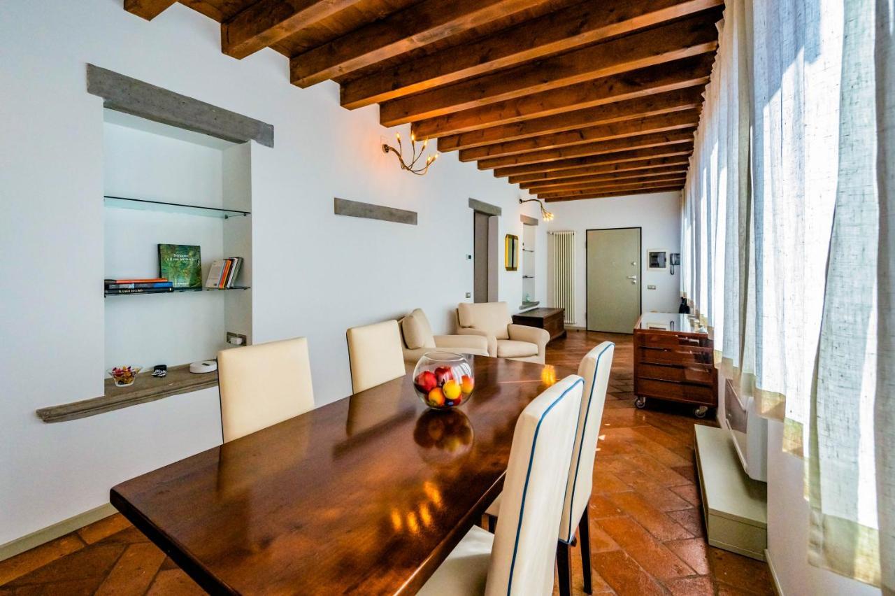 Casa Viola Apartment แบร์กาโม ภายนอก รูปภาพ