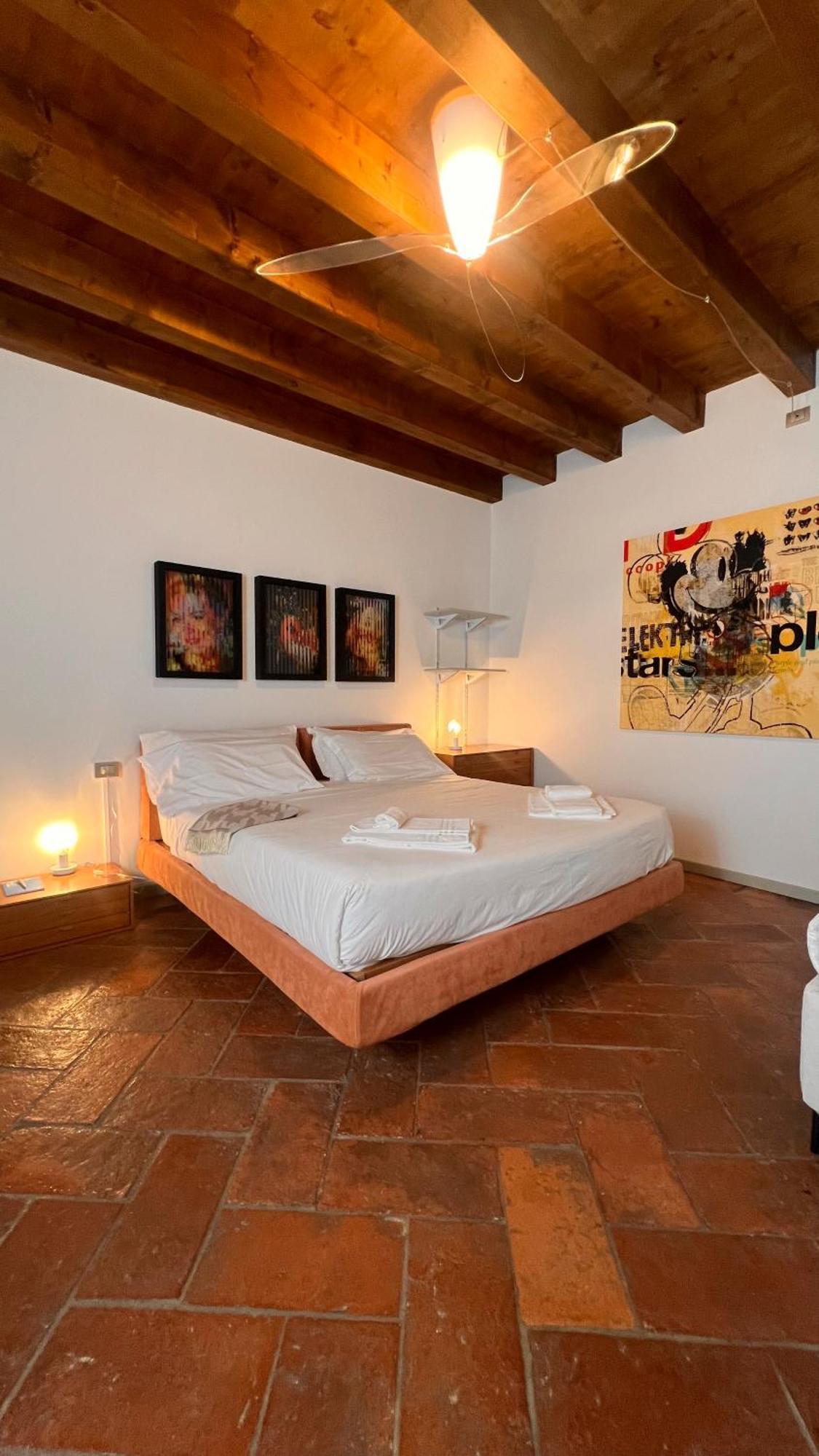 Casa Viola Apartment แบร์กาโม ภายนอก รูปภาพ